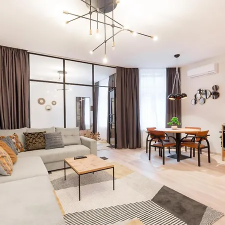 Luxury Presidential In The Absolute Center Apartman *